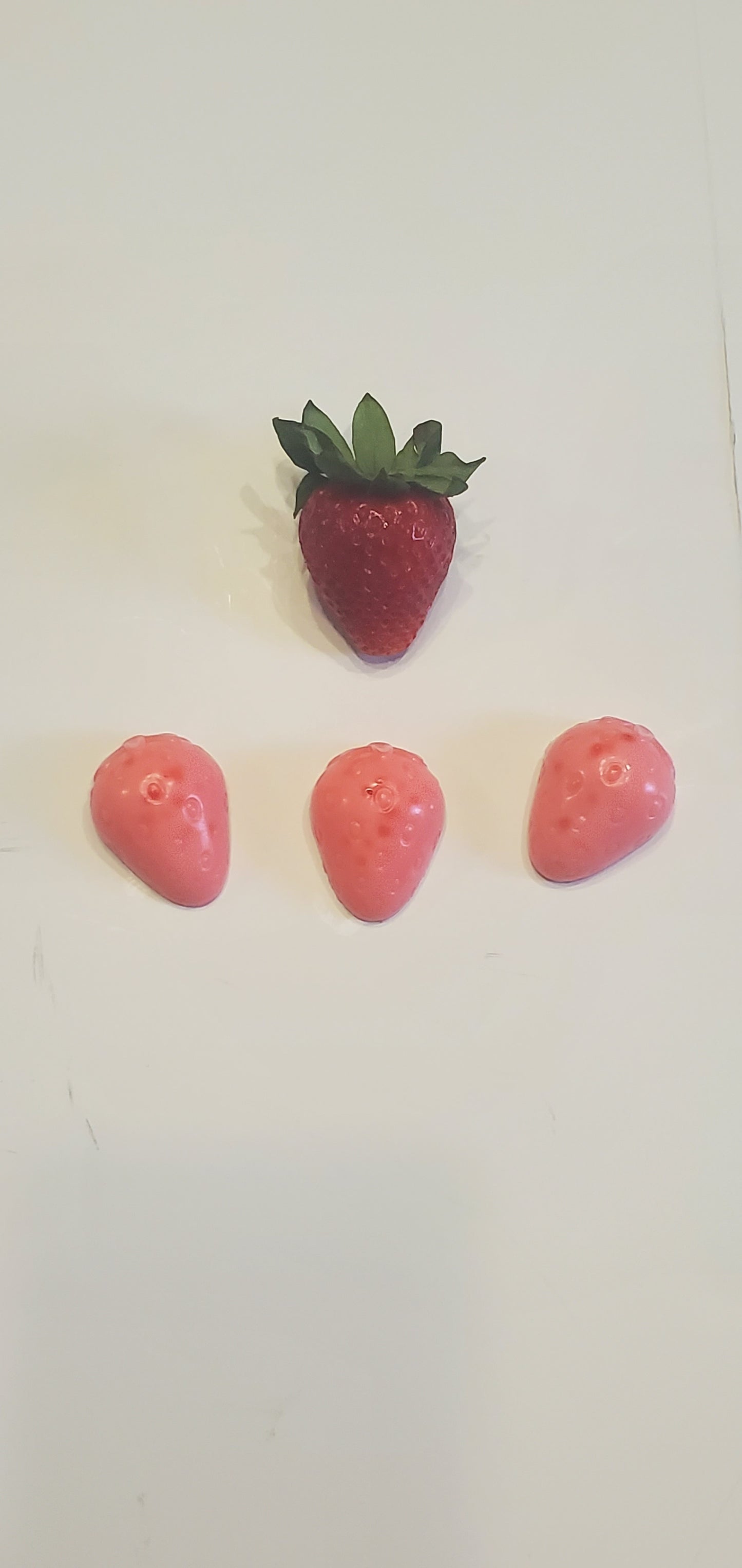 Strawberry and Cream 3 set hand soap