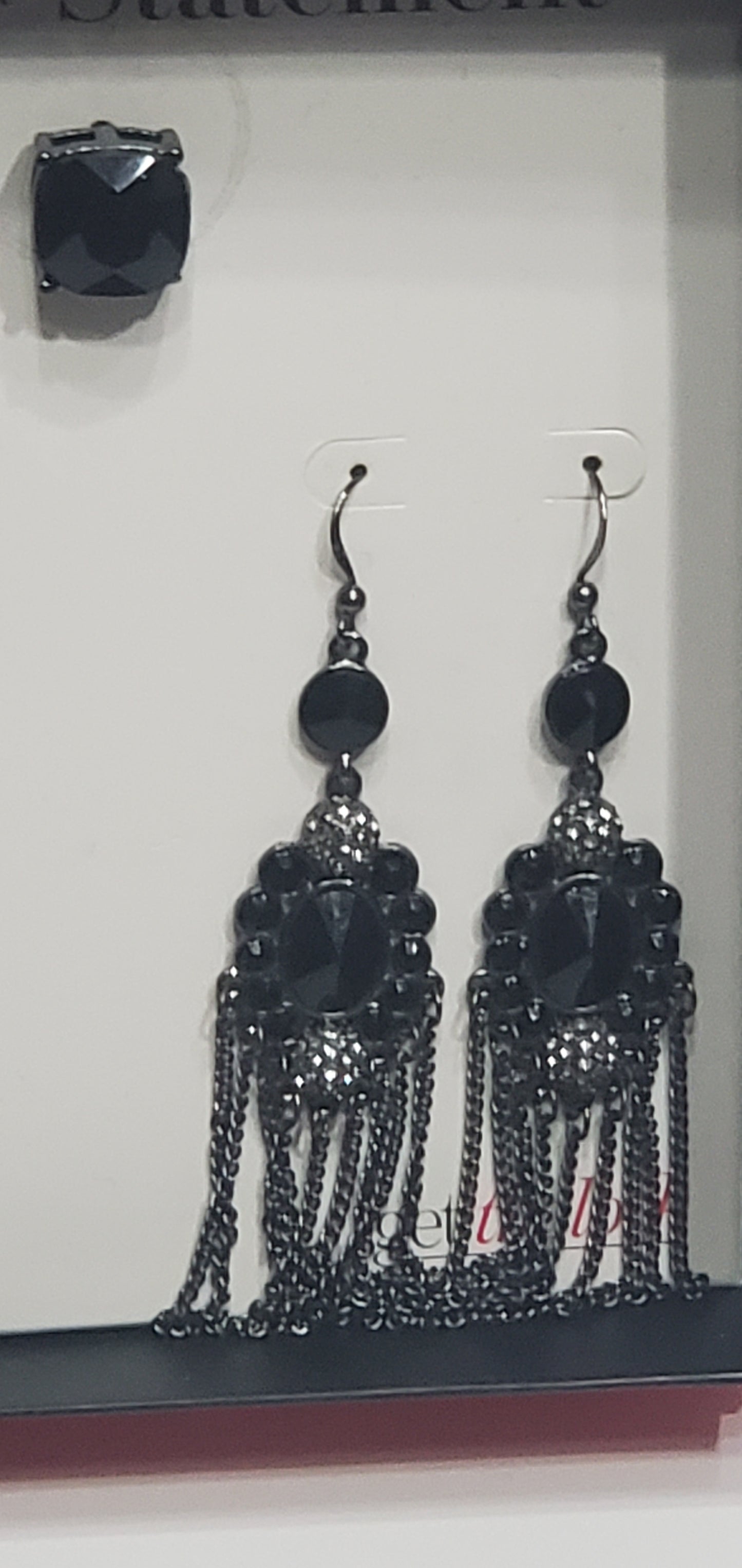 Black Earrings and Necklace Set